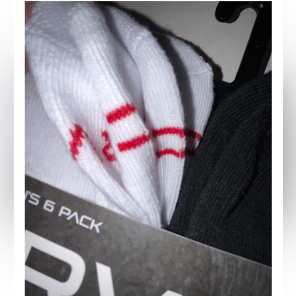 RVCA Low Cut Socks 6 Pair Men's 8-12.5 Black White w Red Toe Logo Cushion Skate - Picture 7 of 11